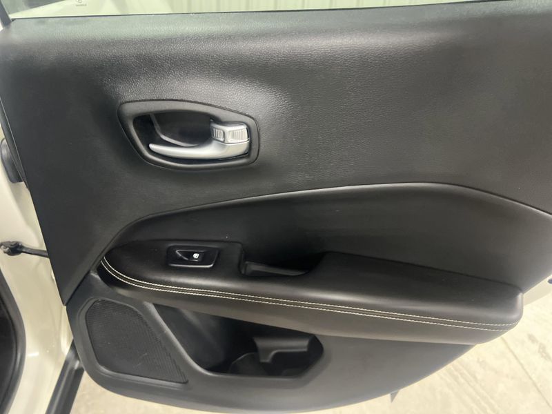 Used 2021 Jeep Compass 80th AnniversaryImage 9