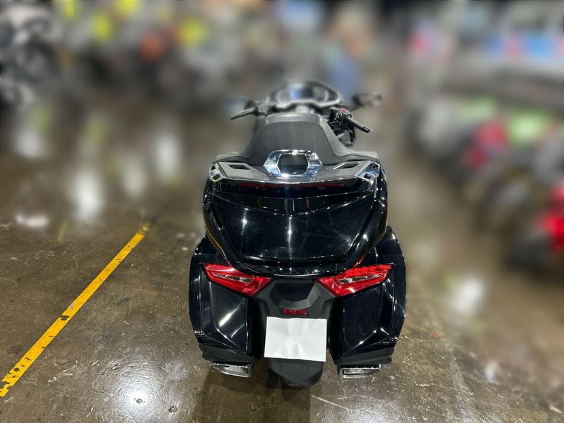 Used 2019 Honda GOLDWING TOUR DCT Image 15