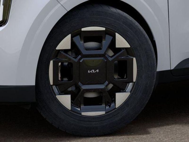 New 2026 Kia Carnival EXImage 10