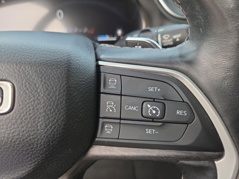 2022 Jeep Grand Cherokee Limited photo 30