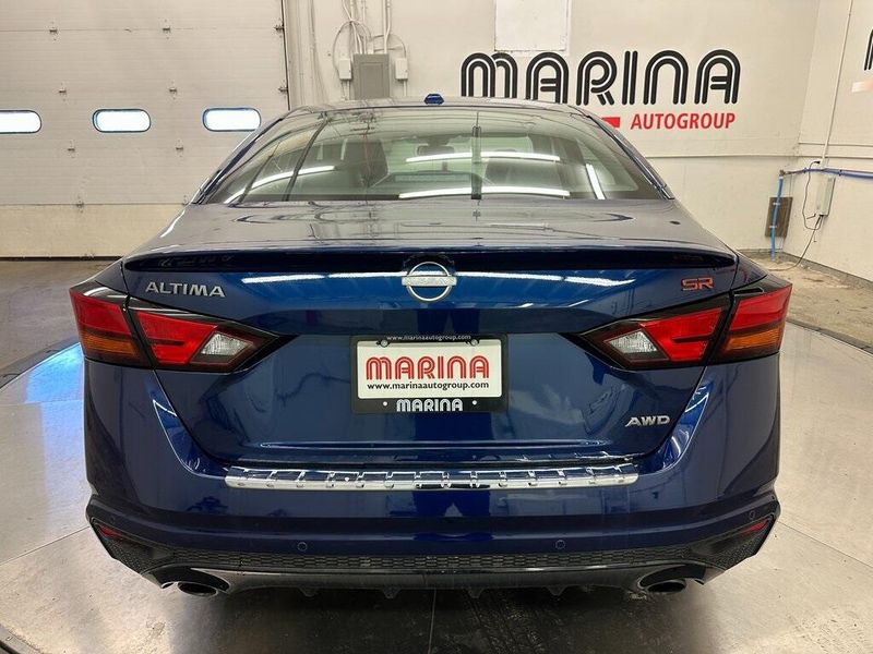 2023 Nissan Altima 2.5 SRImage 13