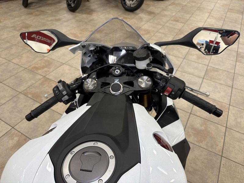 New 2026 Honda CBR1000RR Image 25