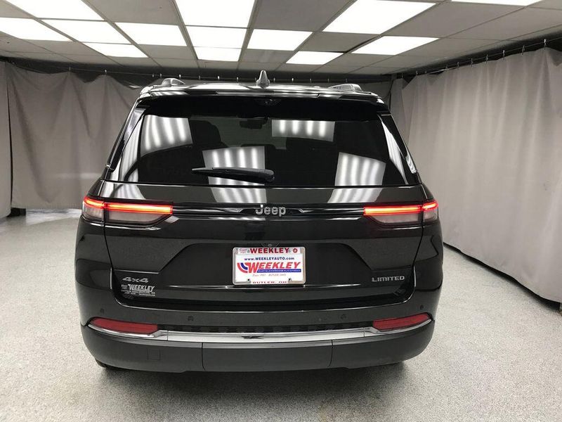 Used 2023 Jeep Grand Cherokee LimitedImage 17