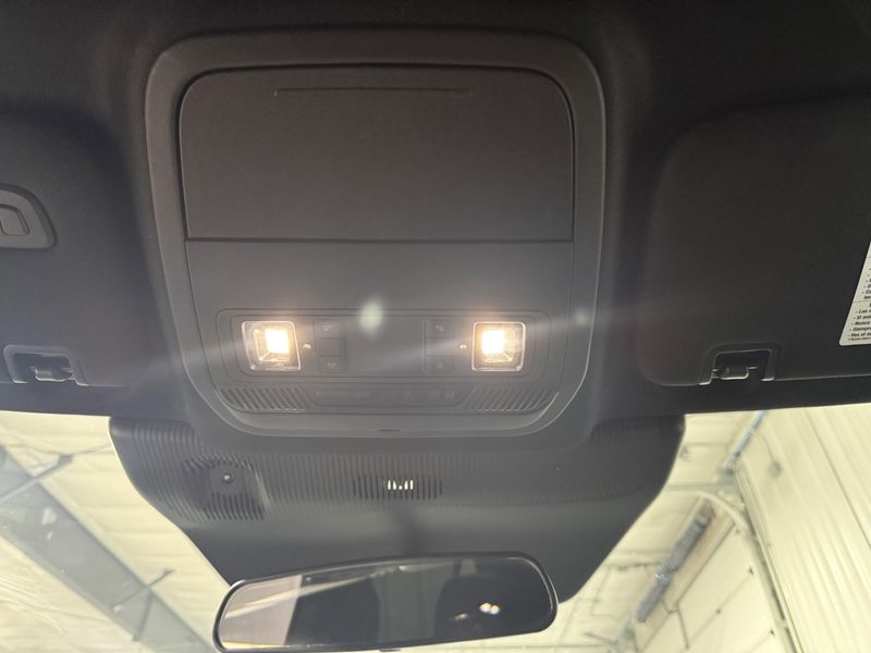 Used 2025 Ford Explorer ST-LineImage 24