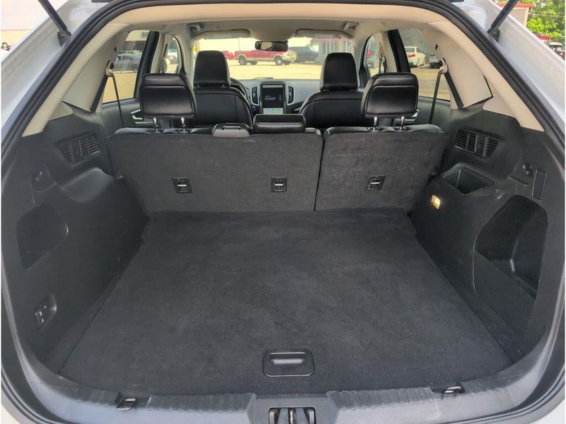 Used 2024 Ford Edge SELImage 34