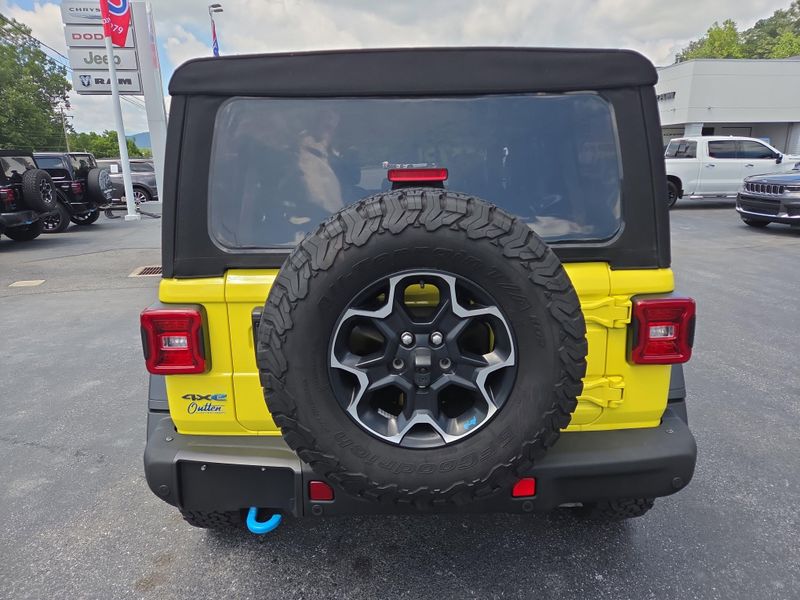 2022 Jeep Wrangler 4xe Unlimited Rubicon photo 4