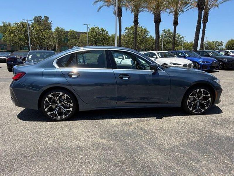 New 2026 BMW 3 Series 330iImage 7