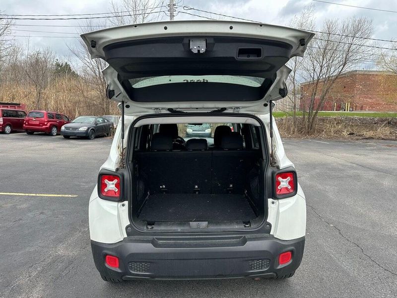 2018 Jeep Renegade SportImage 15