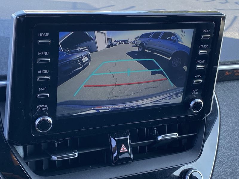 Used 2020 Toyota Corolla SEImage 6