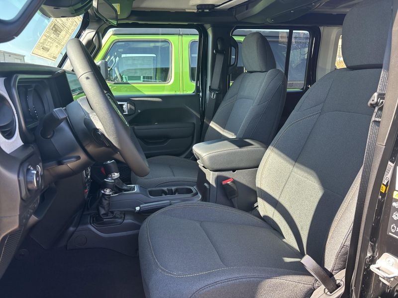 New 2026 Jeep Wrangler 4-door WillysImage 23