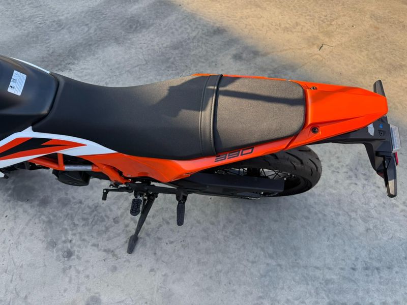 New 2025 KTM 390 SMC R Image 16