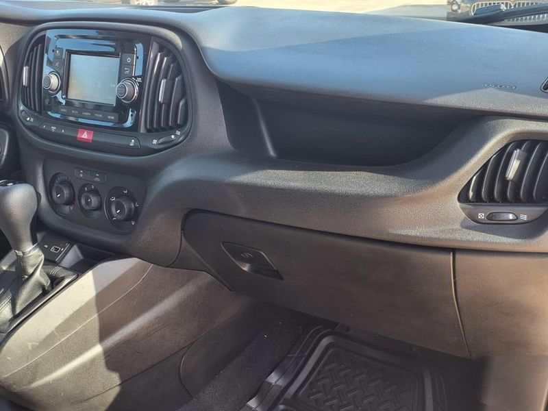 2021 RAM ProMaster City TradesmanImage 8