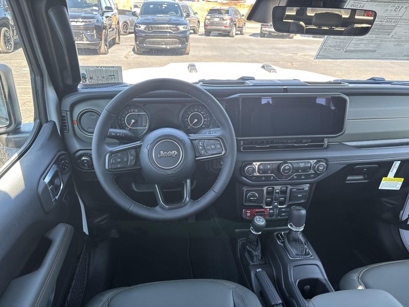 New 2026 Jeep Gladiator Mojave X 4x4Image 19