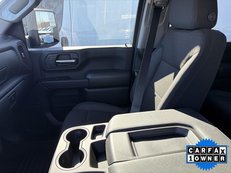 Used 2024 Chevrolet Silverado 2500HD CustomImage 28