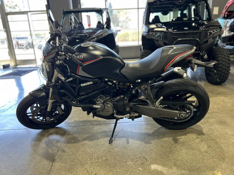 Used 2021 Ducati MONSTER 821 STEALTH Image 3