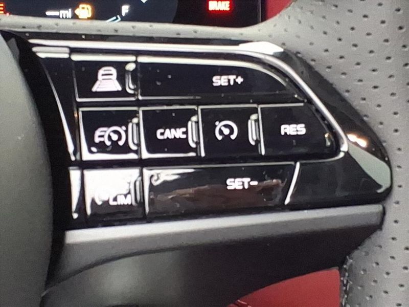 New 2026 Maserati Grecale ModenaImage 19