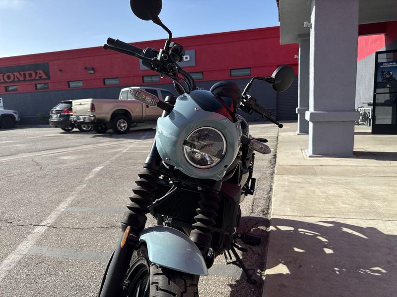 New 2025 Kawasaki ELIMINATOR SE ABS Image 13