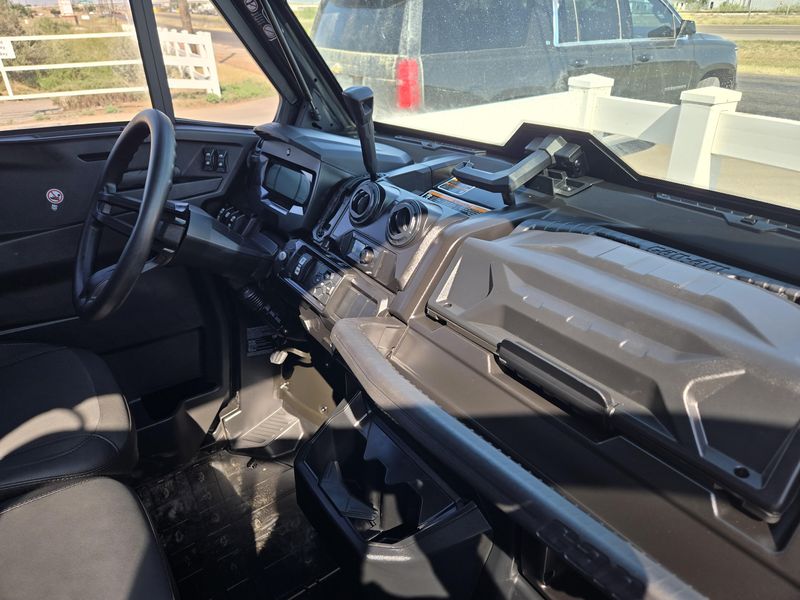 New 2026 Can-Am DEFENDER 6X6 LIMITED HD10 DUSTY NAVY Image 16