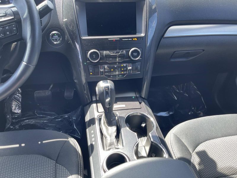 Used 2019 Ford Explorer XLT FWD