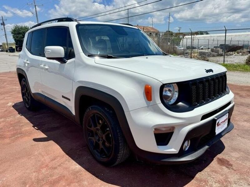 Used 2020 Jeep Renegade AltitudeImage 3