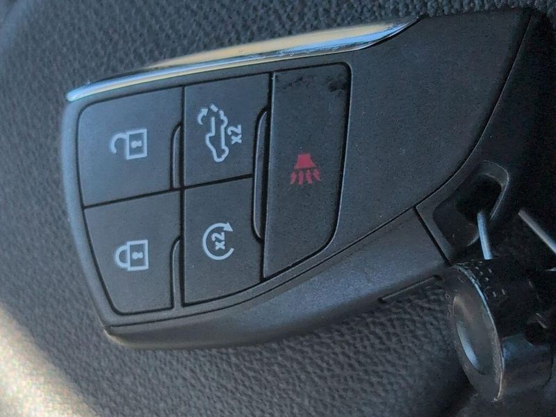 Used 2023 Chevrolet Silverado 1500 LTImage 20
