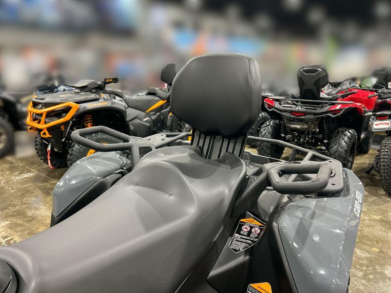 New 2026 Can-Am OUTLANDER MAX DPS 700 Image 20