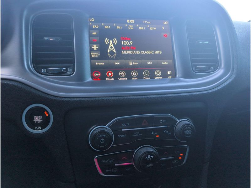 Used 2023 Dodge Charger GTImage 13