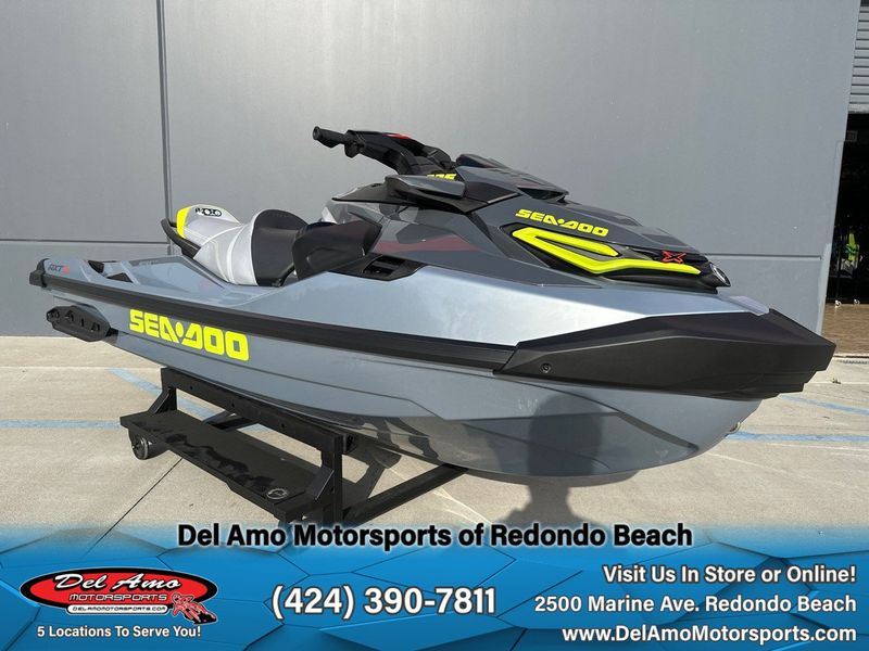 2024 Sea-Doo RXT-X 325 (SOUND SYSTEM) Image 7