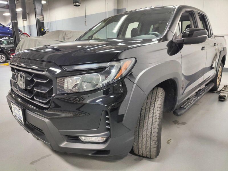 2023 Honda Ridgeline RTL AWD w/HPD BronzeImage 8