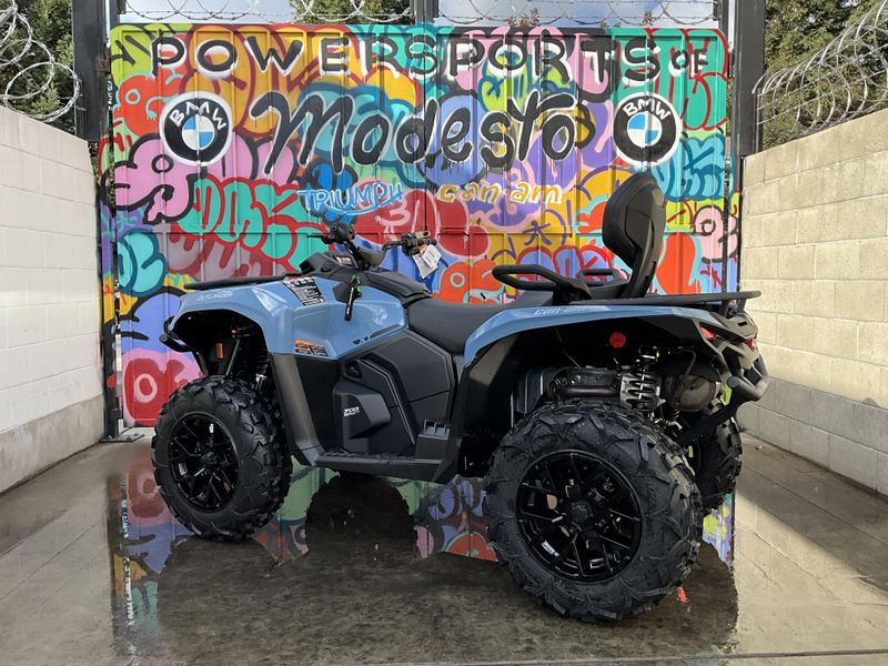 2025 Can-Am OUTLANDER MAX XT 700Image 6