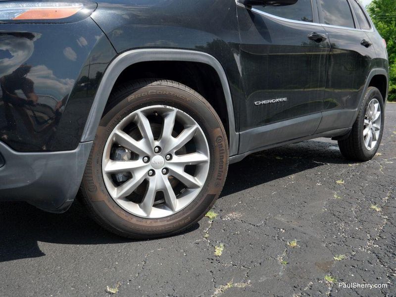 2018 Jeep Cherokee LimitedImage 14