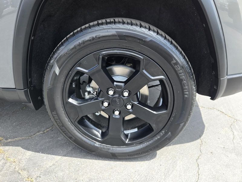 Used 2021 Jeep Grand Cherokee Freedom 4x2