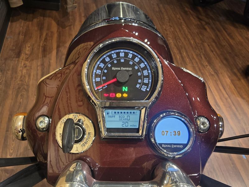New 2026 Royal Enfield Classic 650 Image 8