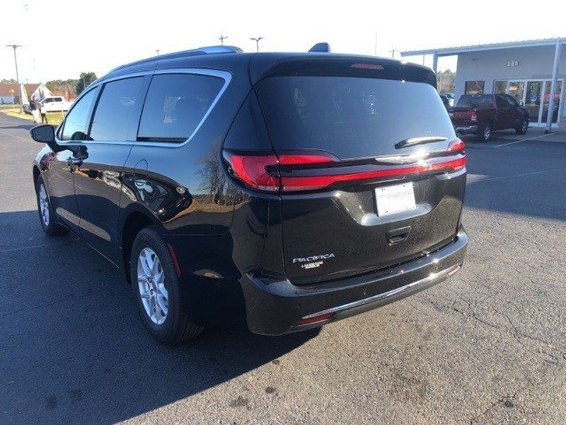 2021 CHRYSLER Pacifica Touring LImage 6