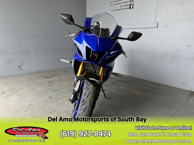 2025 Yamaha YZF-R7 Image 4