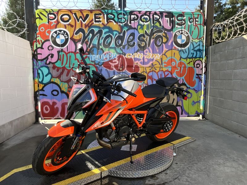 2022 KTM Super Duke 1290 R EVOImage 8