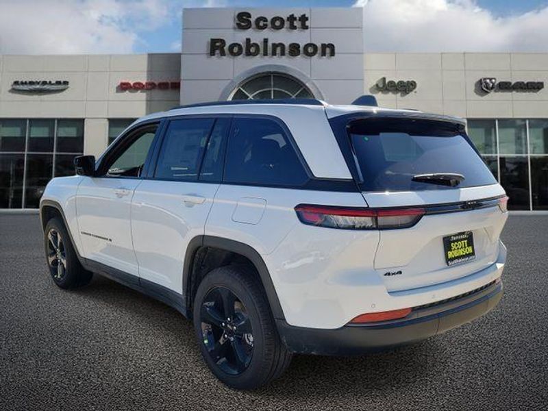 New 2026 Jeep Grand Cherokee Limited 4x4