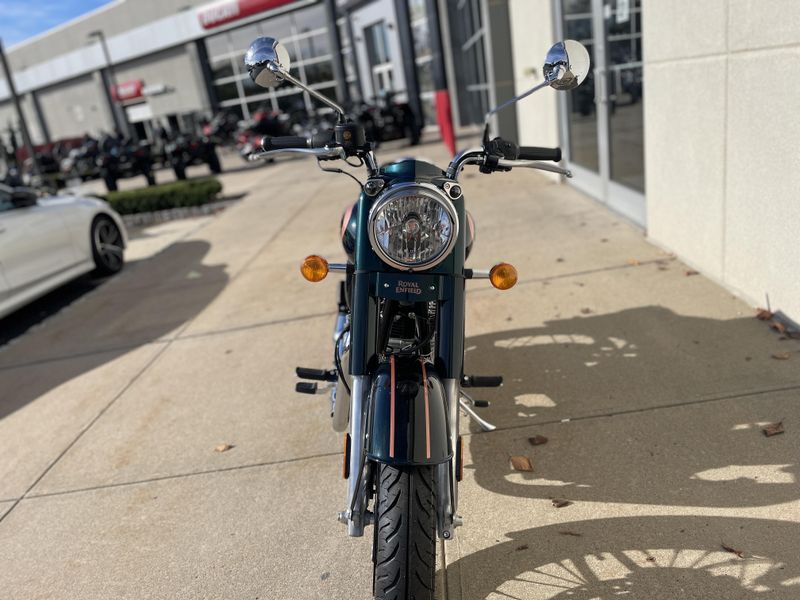 2024 Royal Enfield Classic 350Image 4