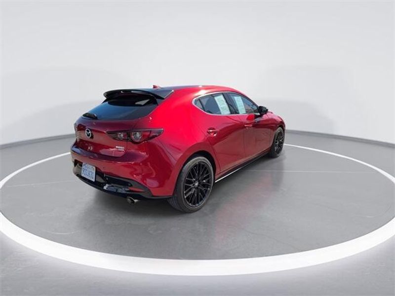 2022 Mazda Mazda3 Hatchback Premium PlusImage 8