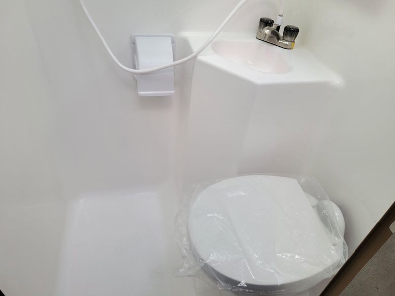 New 2026 NORTHWOOD MFG ARCTIC FOX 865 Image 9