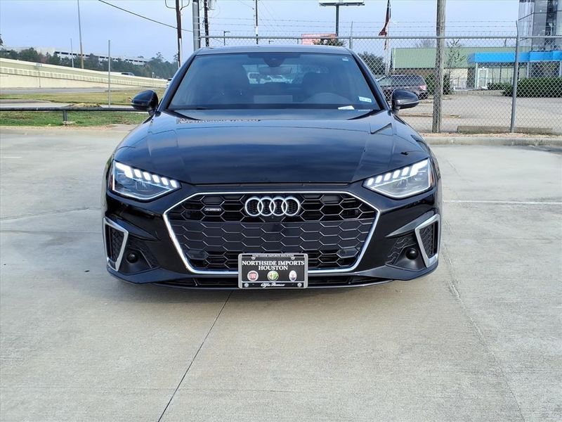 Used 2022 Audi A4 45 S line Premium PlusImage 4