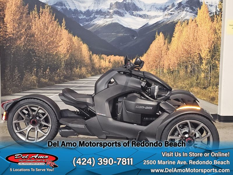 2024 Can-Am F2RC  in a CLASSIC, EPIC OR EXCLUSIVE PANEL COLOR OPTIONS exterior color. Del Amo Motorsports of Redondo Beach (424) 304-1660 delamomotorsports.com 