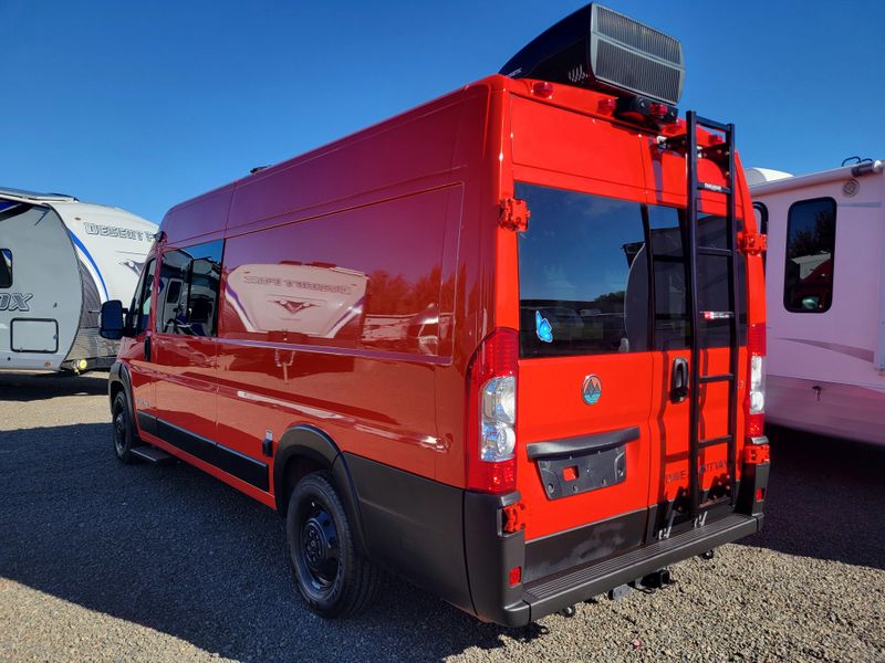 Used 2024 DM VANS LV7 Image 4
