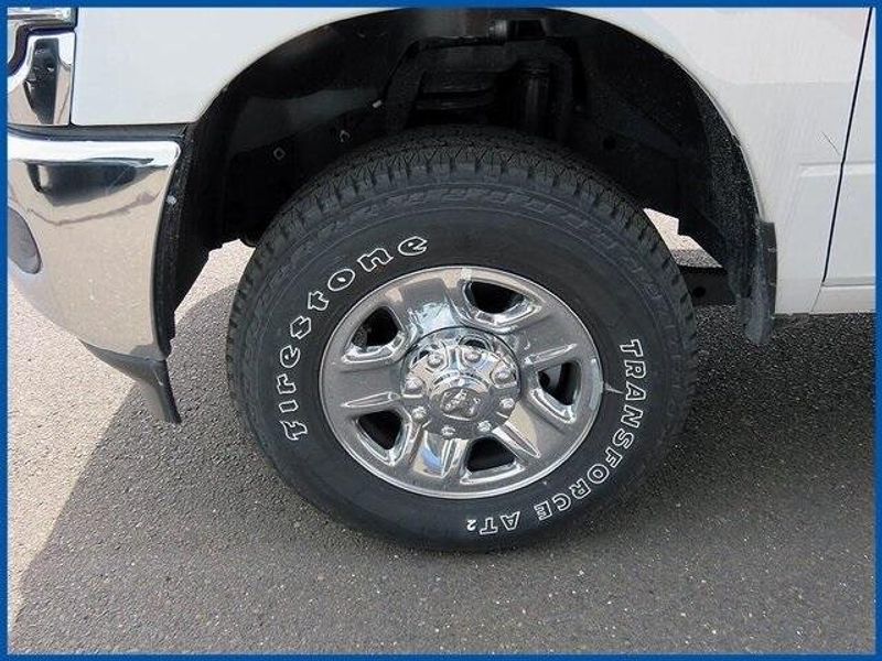 2024 RAM 2500 TradesmanImage 4