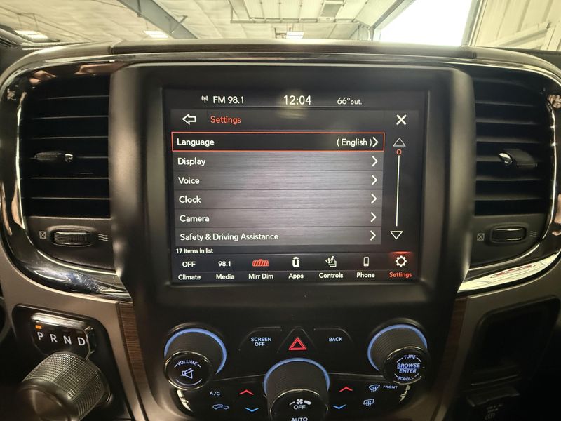 Used 2018 RAM 1500 LaramieImage 28
