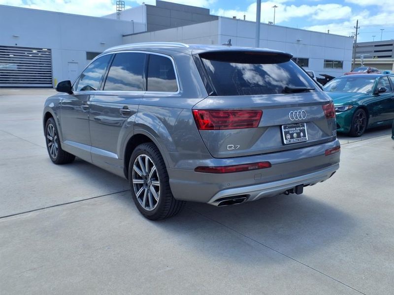 2017 Audi Q7 3.0T Premium PlusImage 2