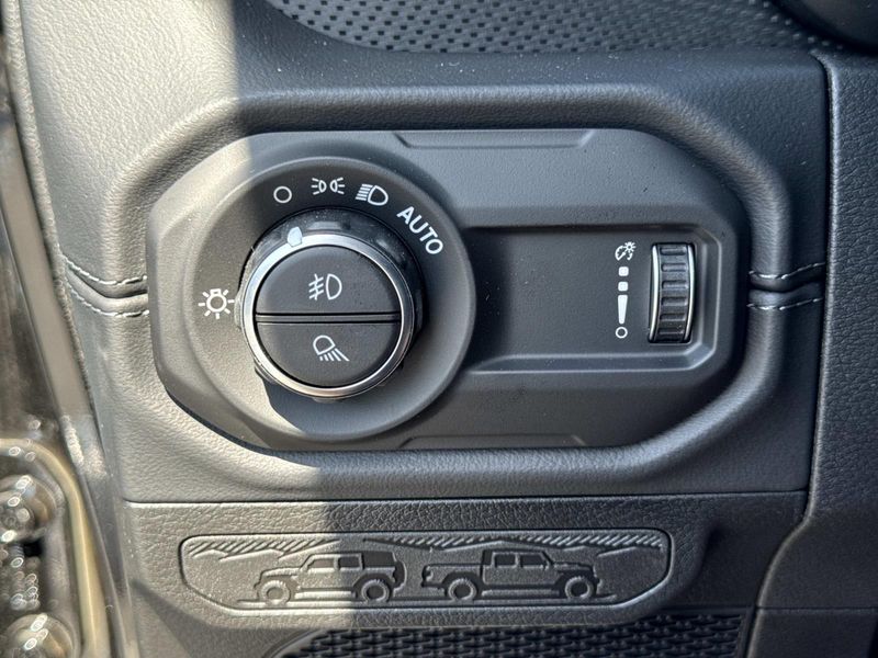 New 2026 Jeep Gladiator Rubicon 4x4