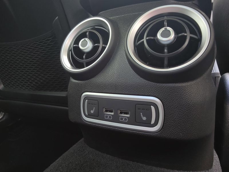 2024 Alfa Romeo Giulia Veloce AWD w/Sunroof/NavImage 24