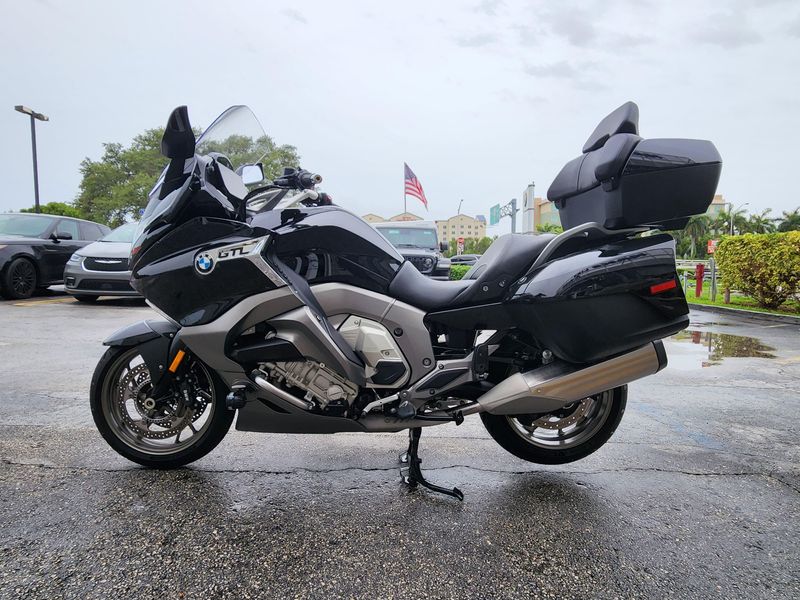 2022 BMW K 1600 GTL Image 1