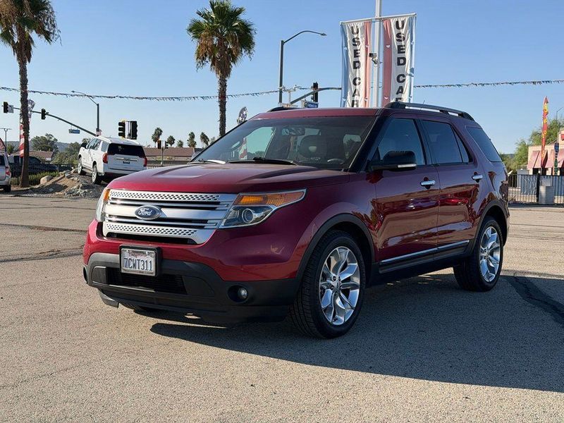 Used 2014 Ford Explorer XLTImage 3